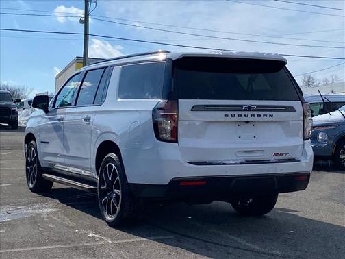 2022 Chevrolet Suburban RST