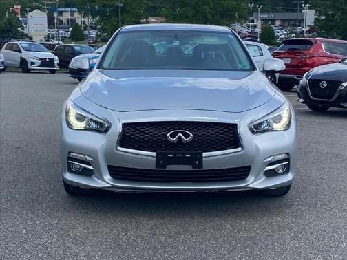 2015 INFINITI Q50 Sport
