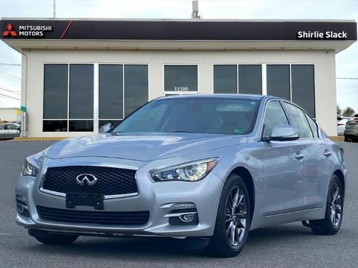 2015 INFINITI Q50 Sport