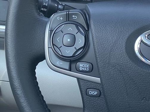 2012 Toyota Camry Hybrid XLE