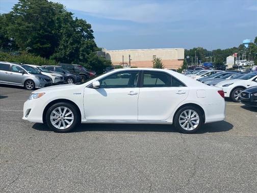 2012 Toyota Camry Hybrid XLE