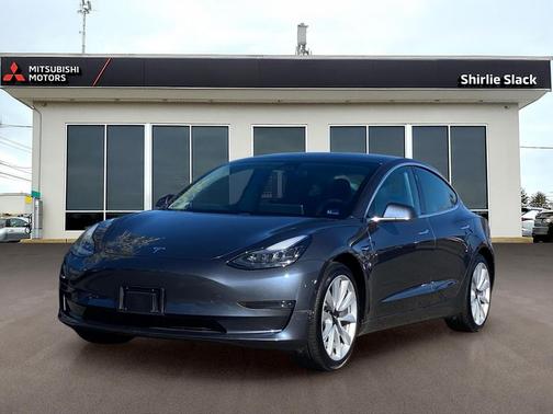 Midnight Silver Metallic 2020 Tesla Model 3 Long Range