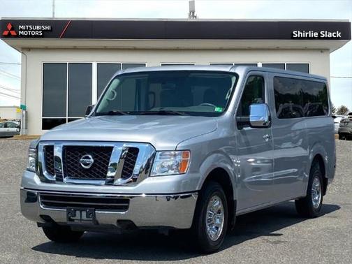 2016 Nissan NV Passenger NV3500 HD S V6