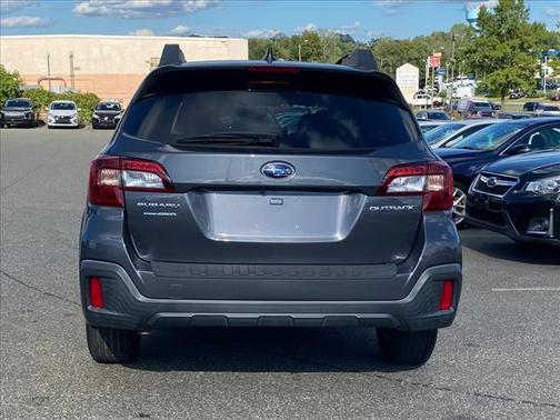 2018 Subaru Outback 2.5i Premium