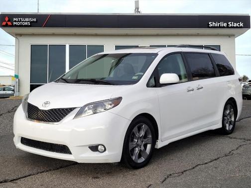 2014 Toyota Sienna SE