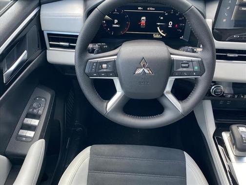 2025 Mitsubishi Outlander SE 2.5 S-AWC