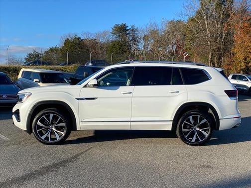 2024 Volkswagen Atlas 2.0T SEL Premium R-Line 4MOTION