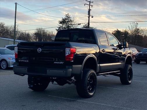 2017 Nissan Titan PRO-4X