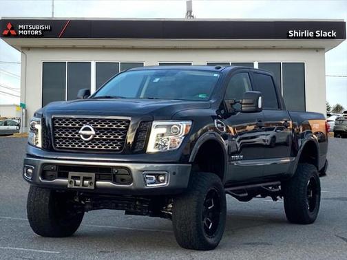 2017 Nissan Titan PRO-4X