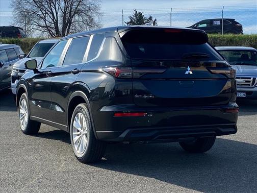 2026 Mitsubishi Outlander ES 1.5T S-AWC
