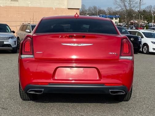 2017 Chrysler 300 S