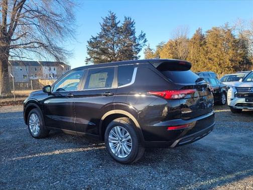 2024 Mitsubishi Outlander PHEV ES S-AWC