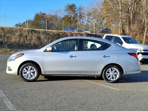 2017 Nissan Versa 1.6 SV