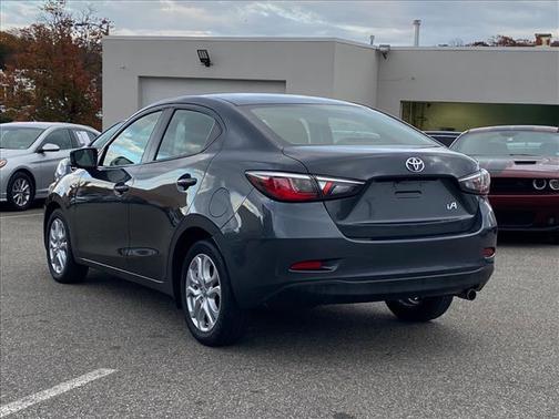 2017 Toyota Yaris iA Base