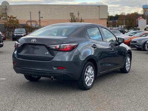 2017 Toyota Yaris iA Base