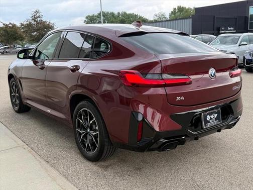 2022 BMW X4 M40i