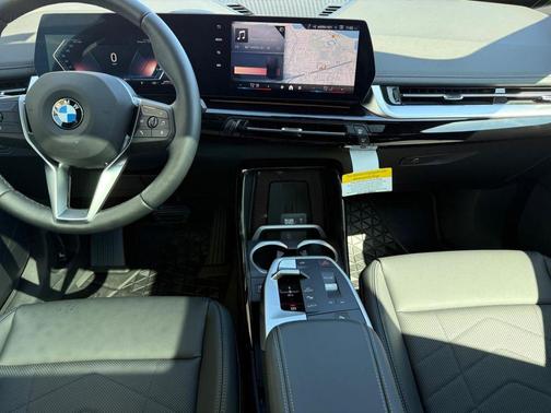 Alpine White 2026 BMW X1 xDrive28i