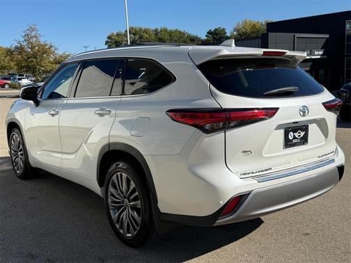 2021 Toyota Highlander Platinum