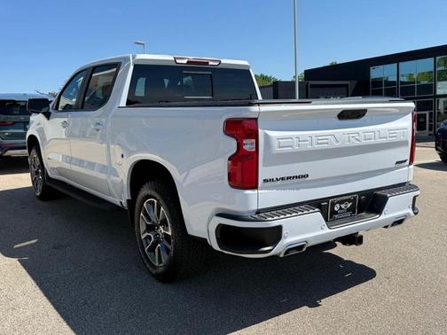 Summit White 2026 Chevrolet Silverado 1500 RST