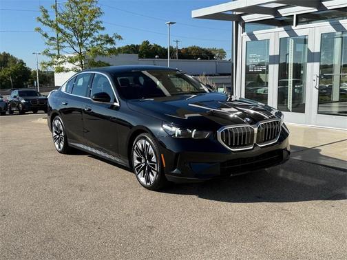2025 BMW 540 i xDrive