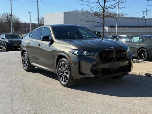 2025 BMW X6 M60i
