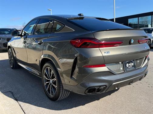 2025 BMW X6 M60i
