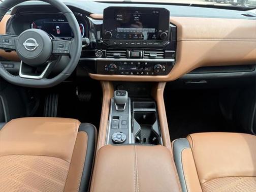 2024 Nissan Pathfinder Platinum 4WD