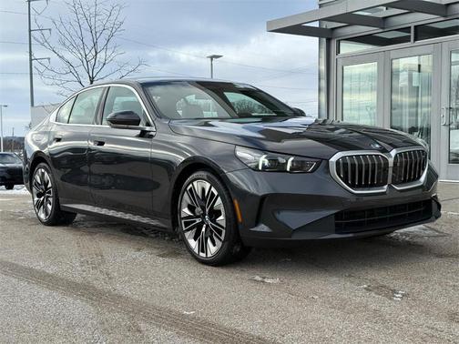 2025 BMW 540 xDrive