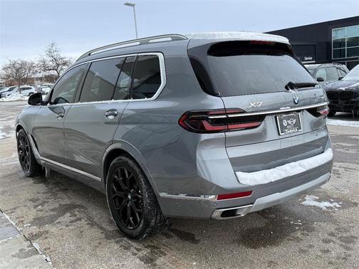 2024 BMW X7 xDrive40i