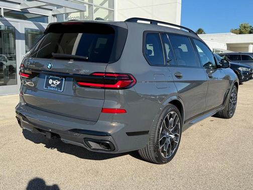 Dravit Grey Metallic 2026 BMW X7 xDrive40i