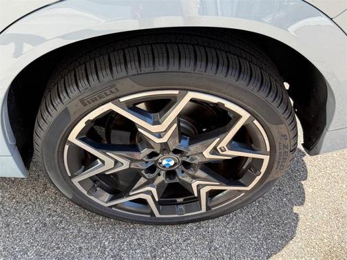 2025 BMW X2 M35i