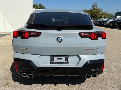 2025 BMW X2 M35i