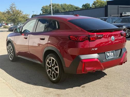 2025 BMW X2 xDrive28i