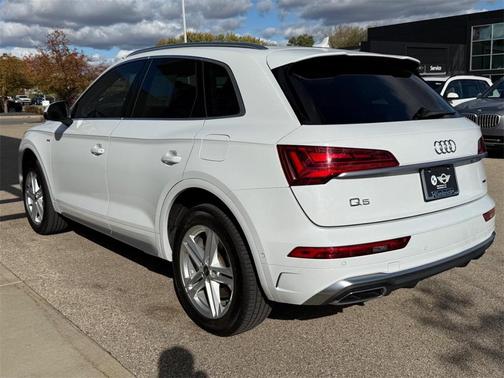 2023 Audi Q5 e 55 S line Prestige