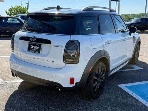 Light White 2018 MINI Countryman Cooper S ALL4