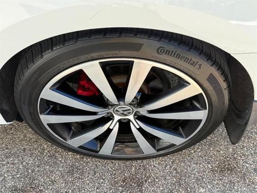2018 Volkswagen Passat 3.6L V6 GT