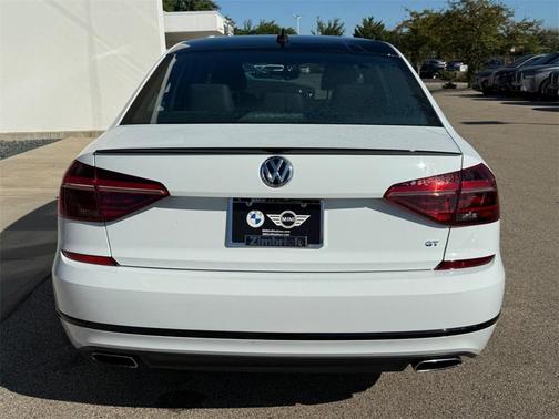 2018 Volkswagen Passat 3.6L V6 GT