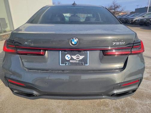 2022 BMW 750 i xDrive