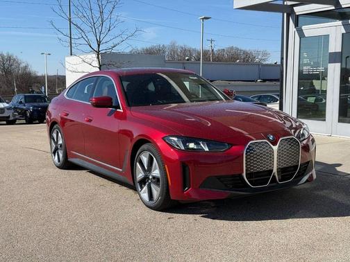 Vegas Red Metallic 2026 BMW i4 Gran Coupe xDrive40