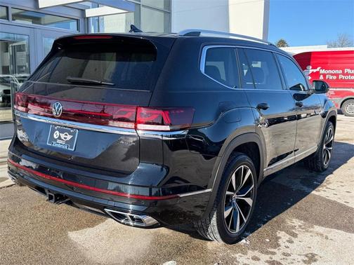 2025 Volkswagen Atlas 2.0T SEL Premium R-Line 4MOTION