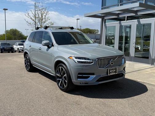 Vapour Grey Metallic 2024 Volvo XC90 B6 Plus Bright Theme 7-Seater