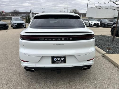 2025 Porsche Cayenne Cayenne