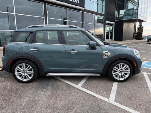 2022 MINI SE Countryman Cooper