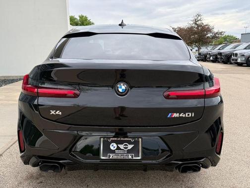 Black Sapphire Metallic 2025 BMW X4 M40i