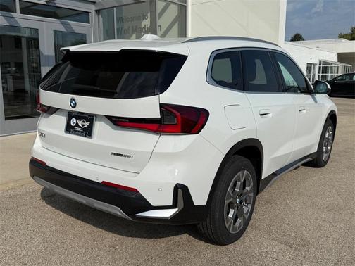 2026 BMW X1 xDrive28i