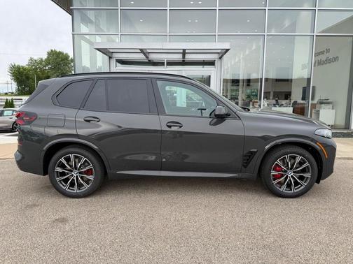 Dravit Grey Metallic 2026 BMW X5 xDrive40i