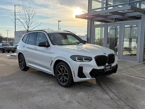 2024 BMW X3 M40i