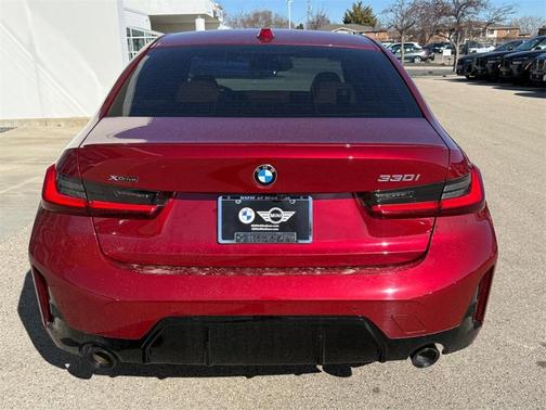 2025 BMW 330 xDrive