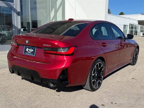 2025 BMW 330 xDrive