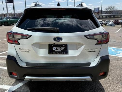 2023 Subaru Outback Touring